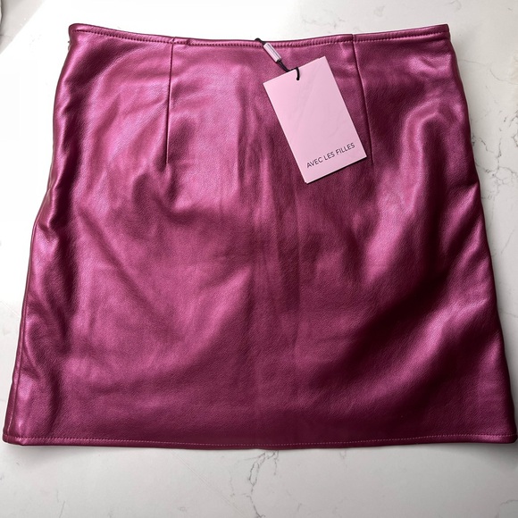 Vintage leather mini skirt - Picture 2 of 4